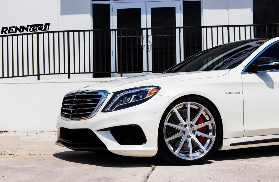  Mercedes-AMG S63 Arabian Edition by RENNtech 2016 года  (фото 12 из 17)